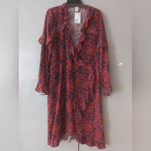 💥NEW Wrap Dress 👗🌹👗🌹 - Picture 4 of 11